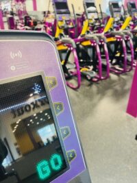 treadmills, electronic screen